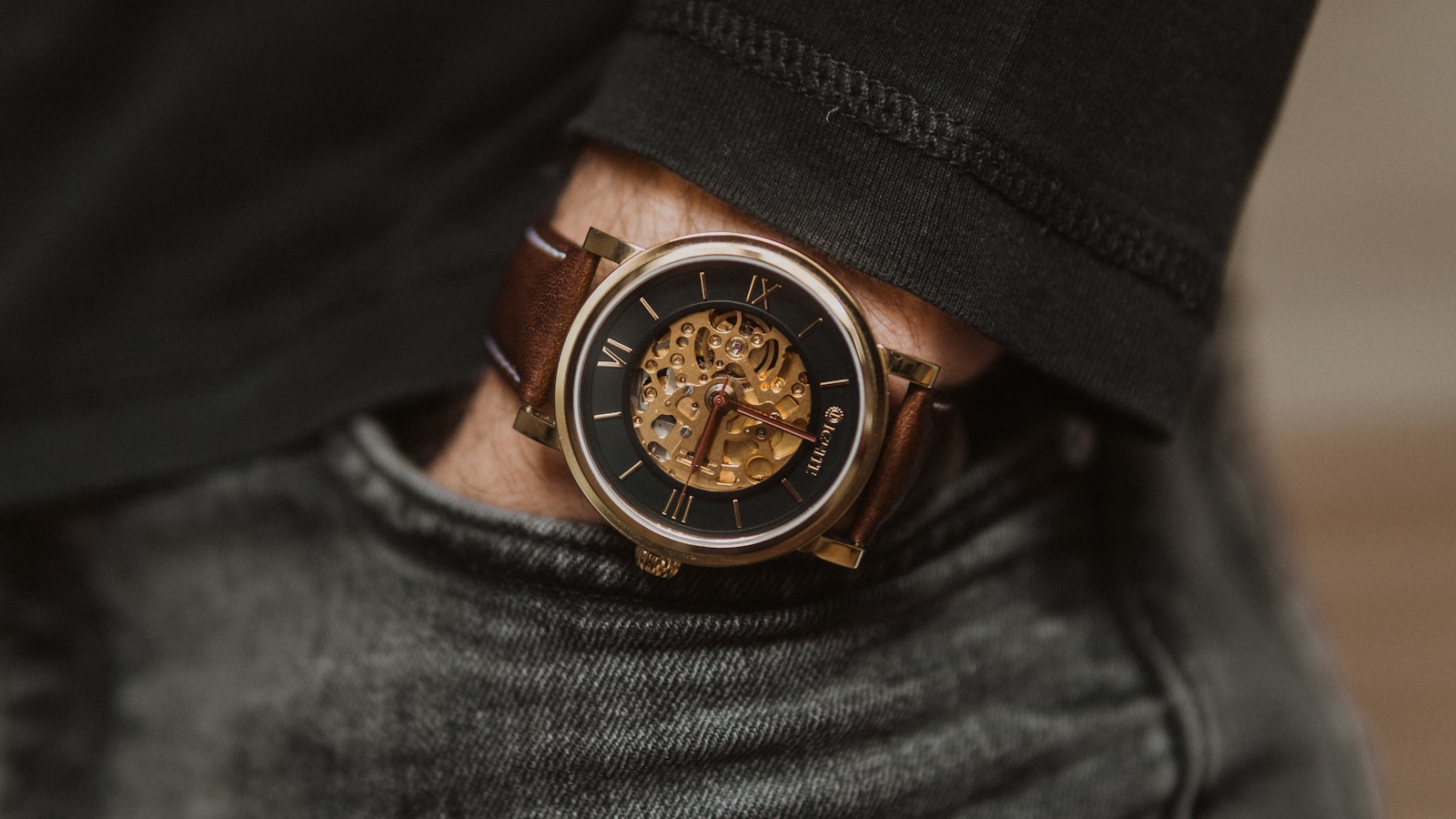 Montre Homme Or : L&rsquo;Élégance Intemporelle au Poignet