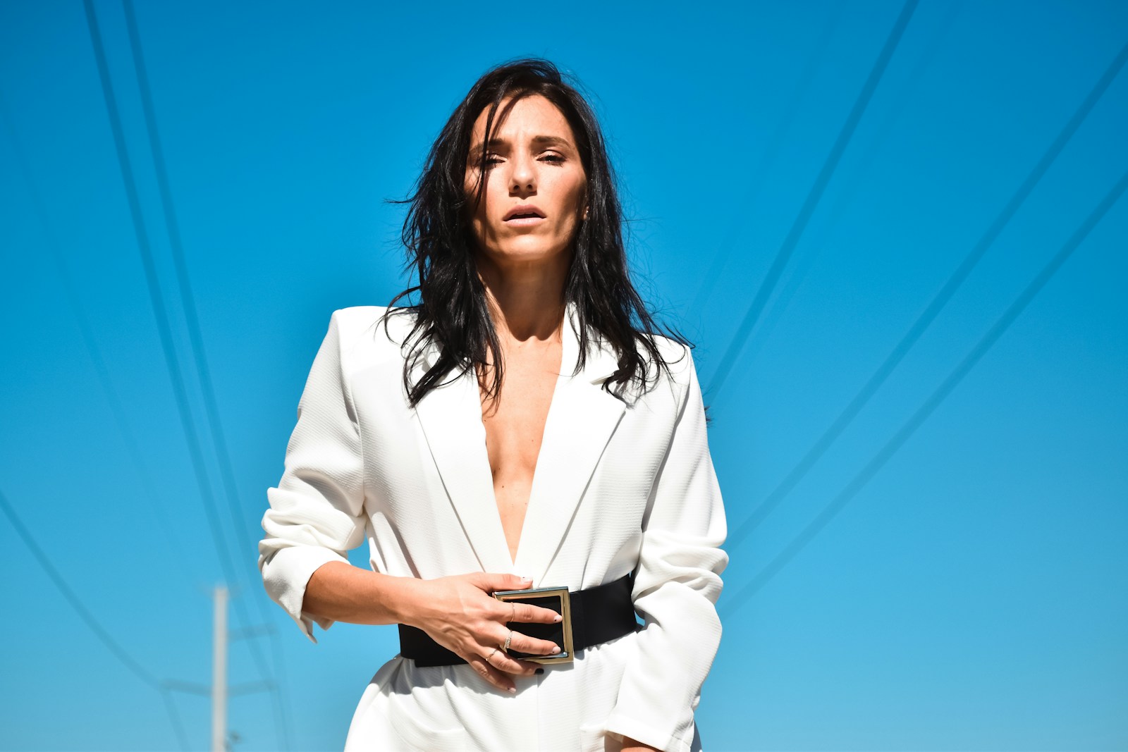 Le Tailleur Blanc Femme : Élégance Intemporelle et Tendance